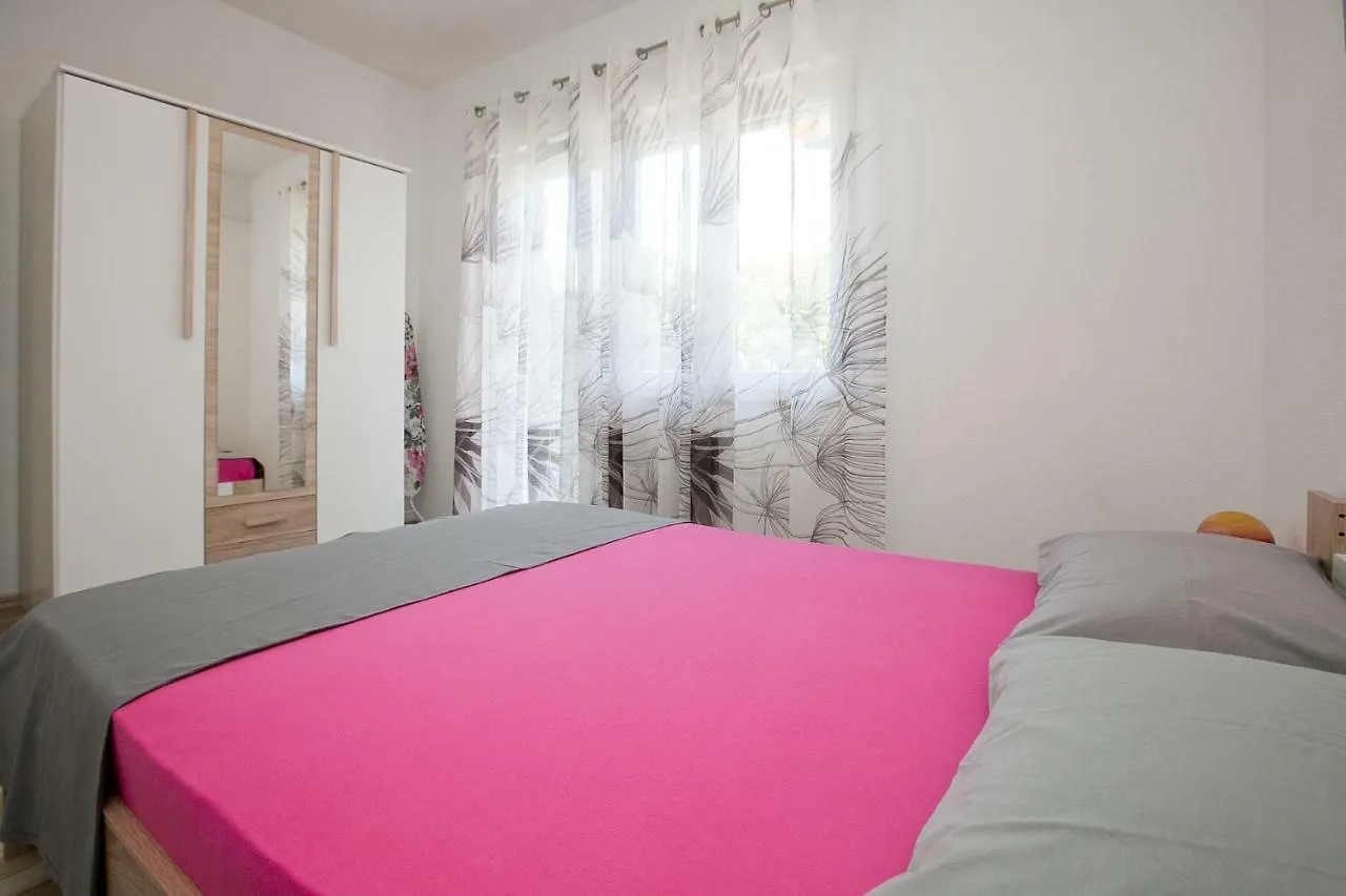 Apartman 1 扎达尔 公寓